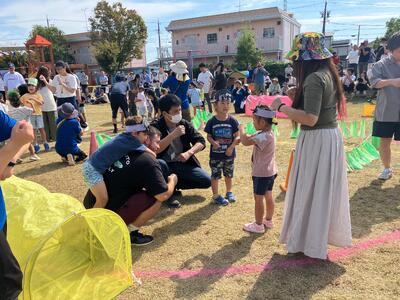 年中親子競技『わくわく変身　じゃんけん広場』